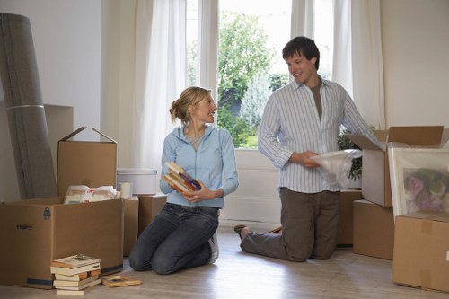 Residential and commercial packing support for moves in Teddington